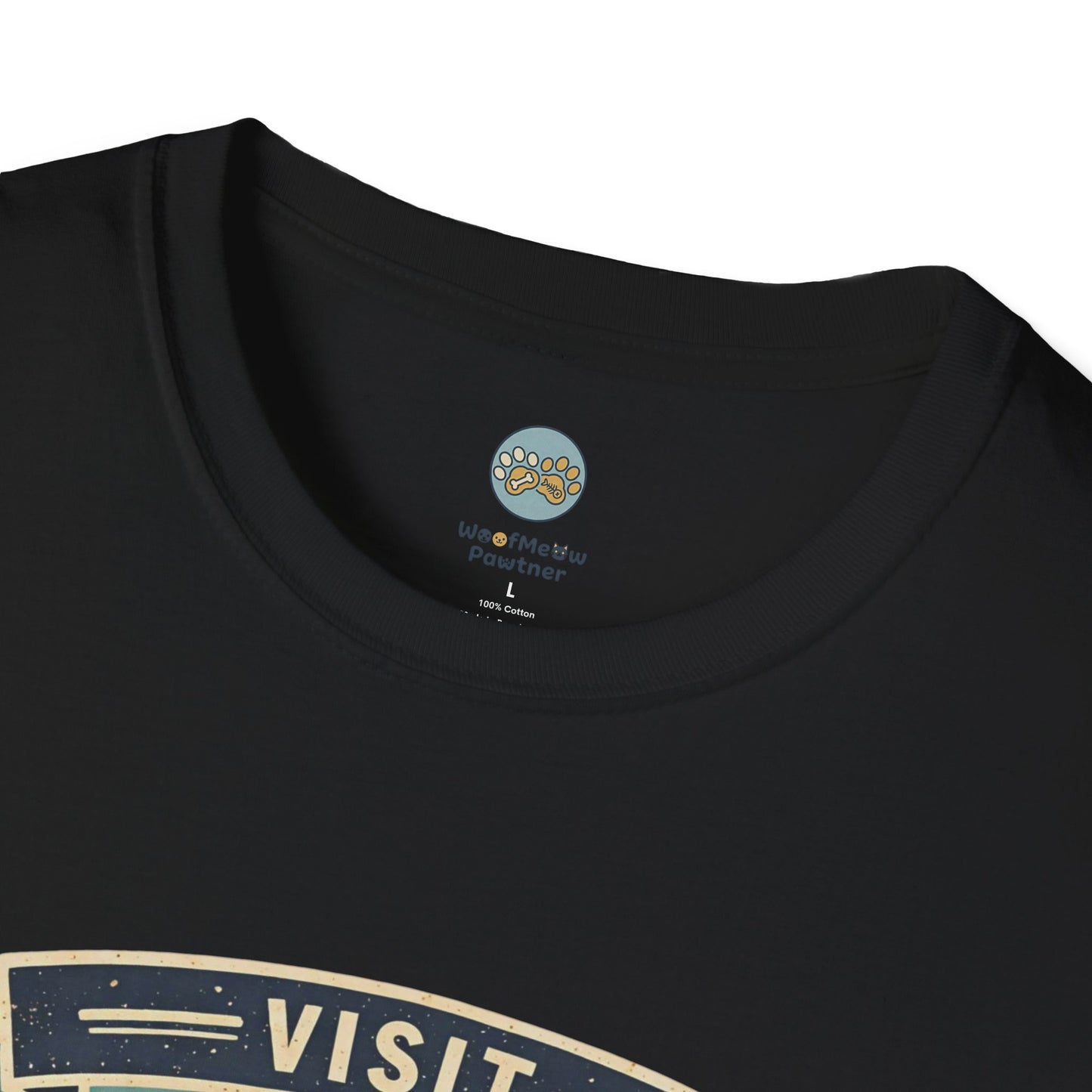 French Bulldog National Park T-Shirt | Vintage Badge Design with Mountains and Sunset for Dog Lovers | Gildan Softstyle 64000 Premium Tee